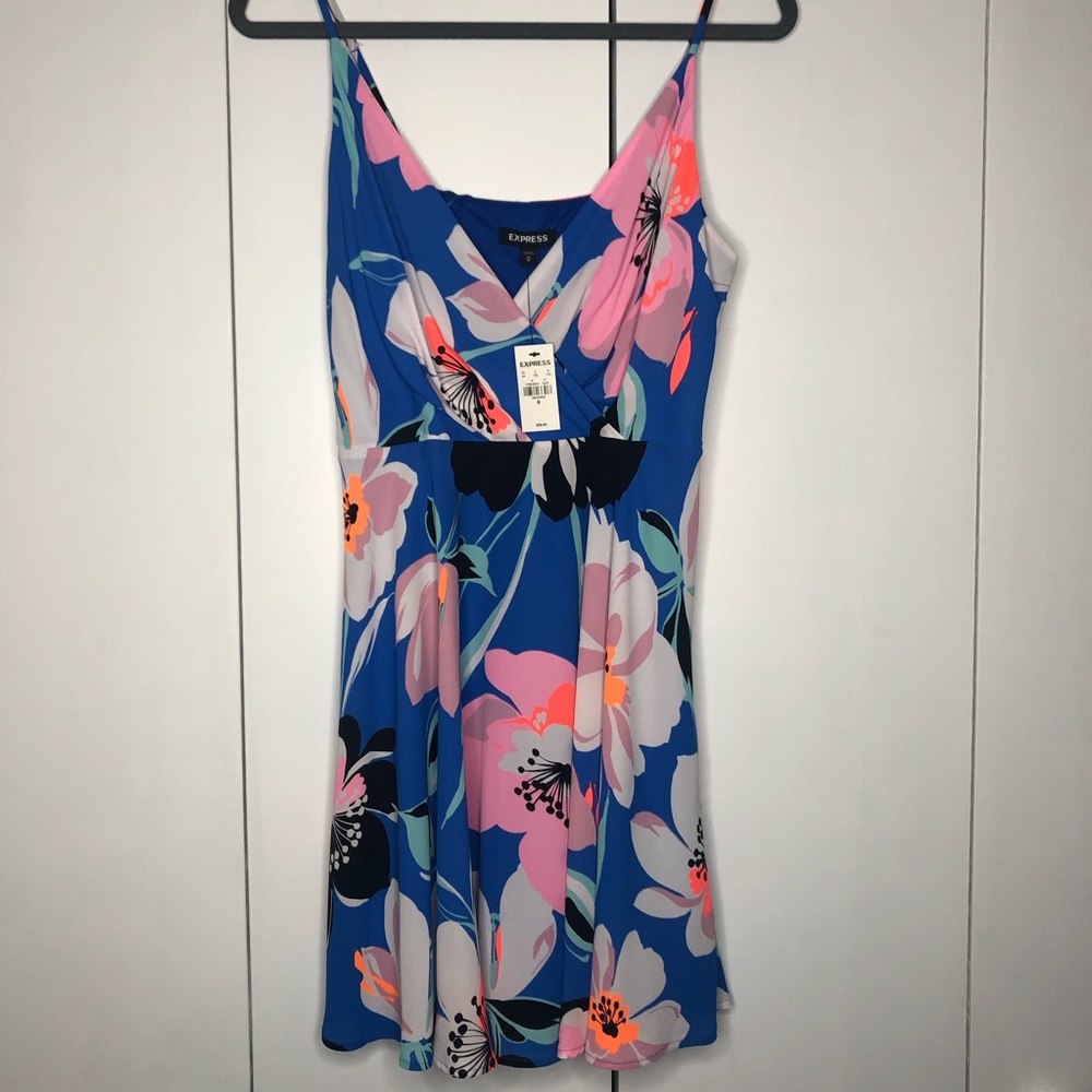 NWT Express Mini Dress 💕